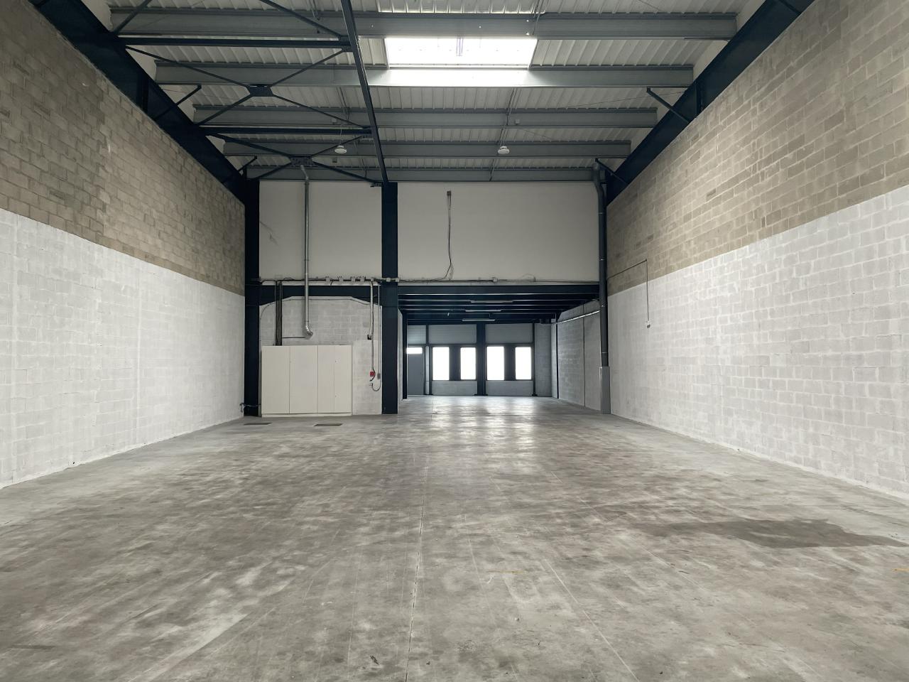 Local d'activité Neuville-sur-Oise 503m² Location local d'activité Neuville-sur-Oise Val-d'Oise OLACT2315426 1